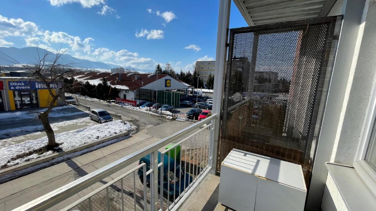 Liptovský Mikuláš 2 Room Apartment - Apartmany Chopok מראה חיצוני תמונה